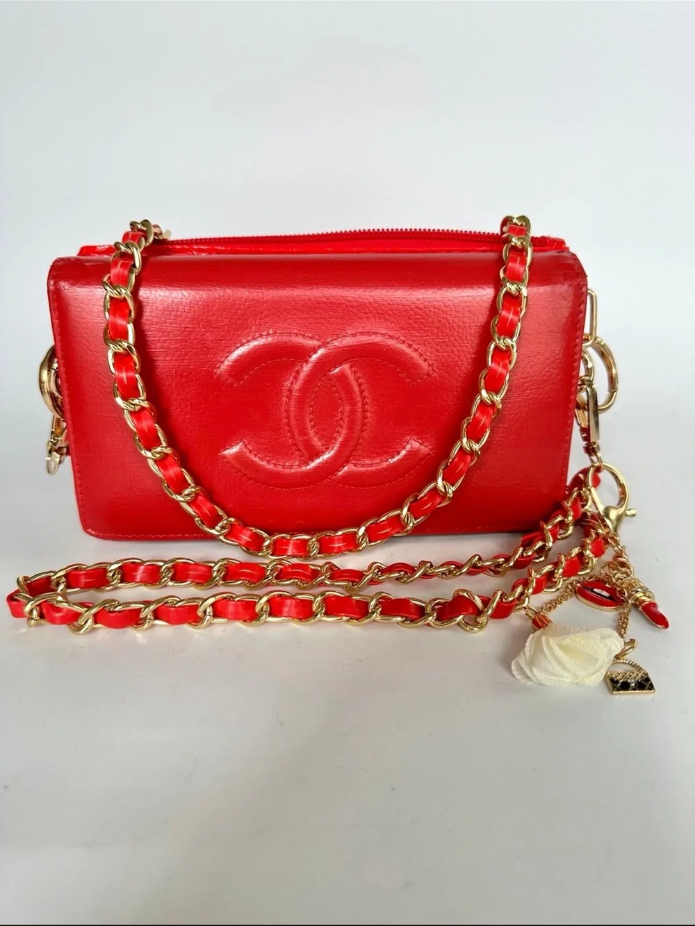 Authentic CHANEL Red Wallet-on-chain